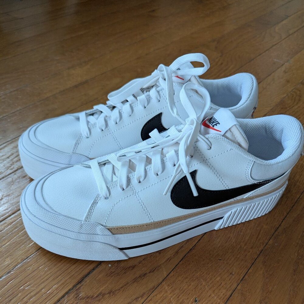 Nike Women Court Legacy Lift White DM7590-100 Size 10 - Like NEW